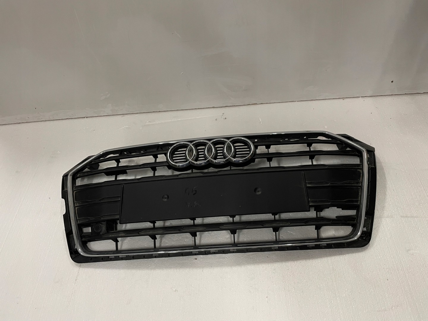 Audi A5 Kühlergrill FRONTGRILL Kühlergitter 8W6853651GR - Thumbnail 1