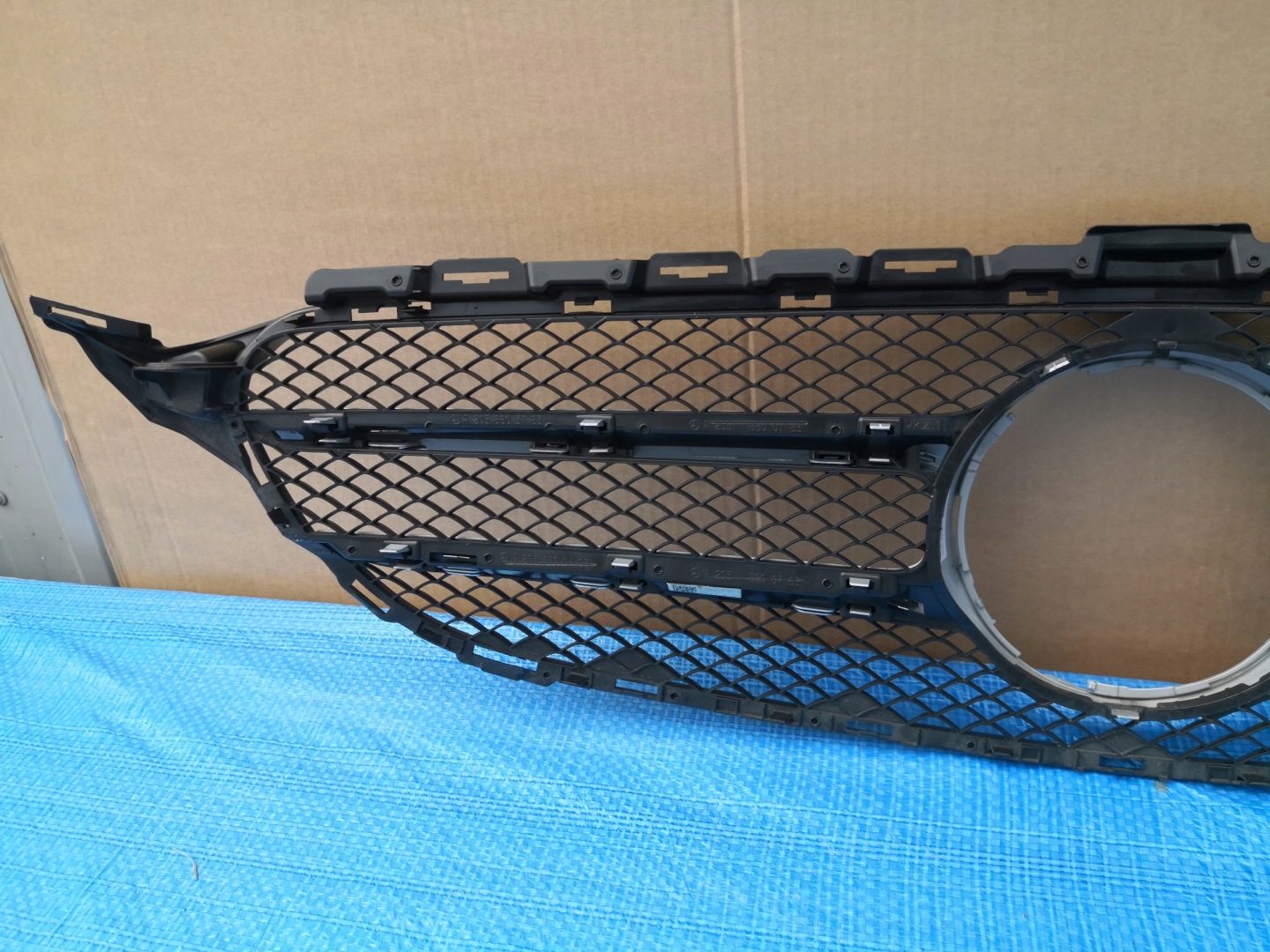Mercedes-Benz C-Klasse W205 Kühlergrill FRONTGRILL Kühlergitter A2058803783 - Thumbnail 10