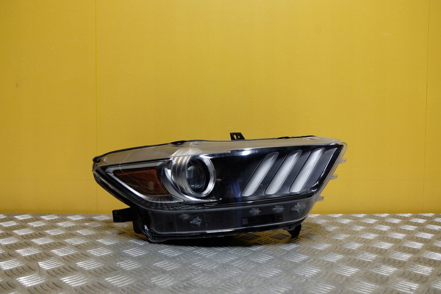 Frontscheinwerfer Ford Mustang II Mk2 FR3B13005PRAW Xenon Rechts Headlight - Thumbnail 1