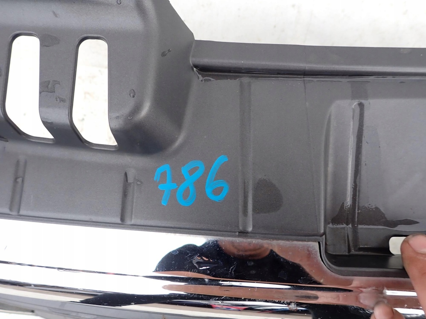 Audi A4 B7 Kühlergrill FRONTGRILL Kühlergitter 8E0853651J - Thumbnail 3