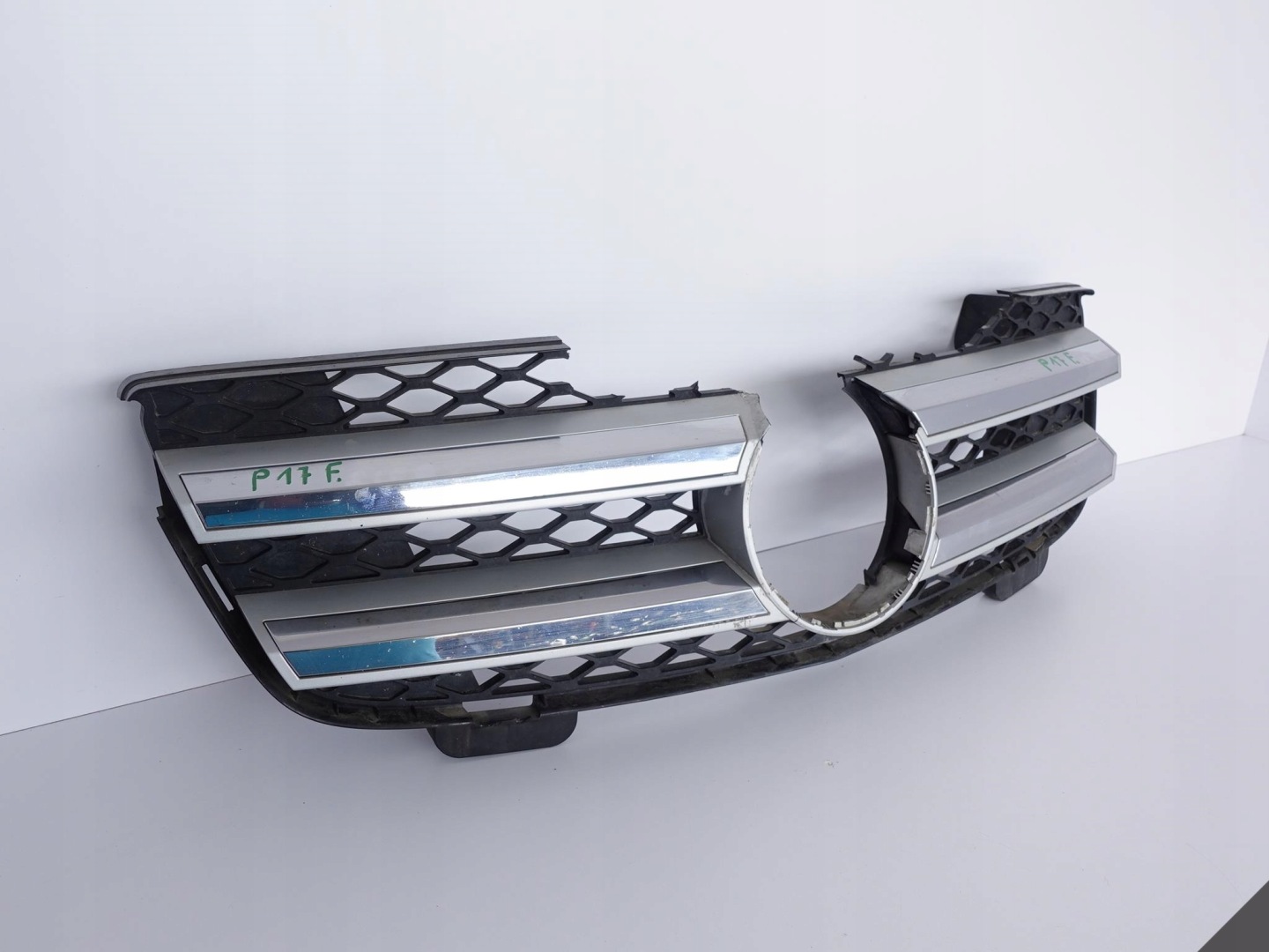 Mercedes-Benz GL-Klasse W164 Kühlergrill FRONTGRILL Kühlergitter A1648880223 - Thumbnail 2