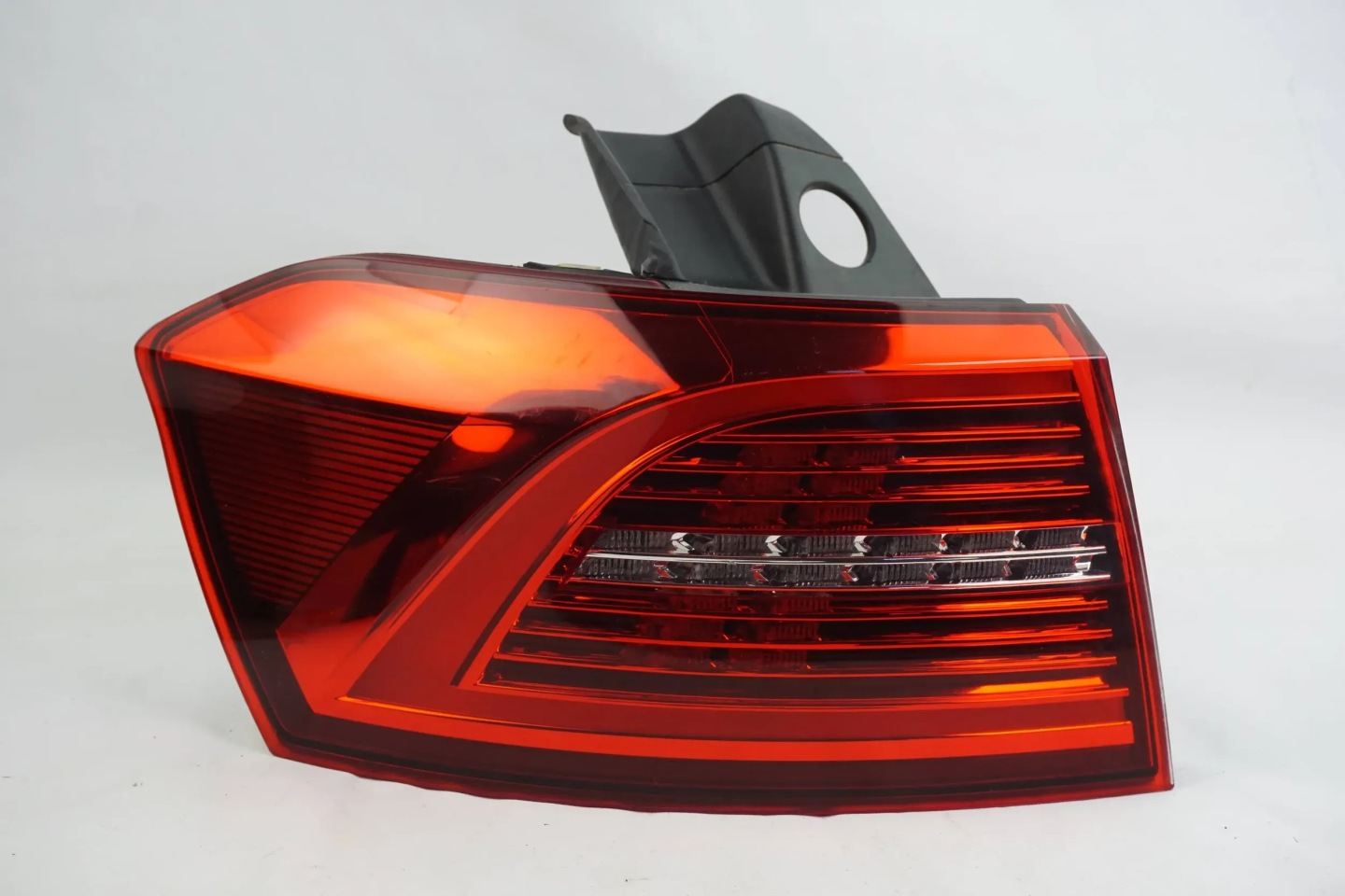 VW Passat B8 Rückleuchte 3G9945207 Rearlamp - Thumbnail 1