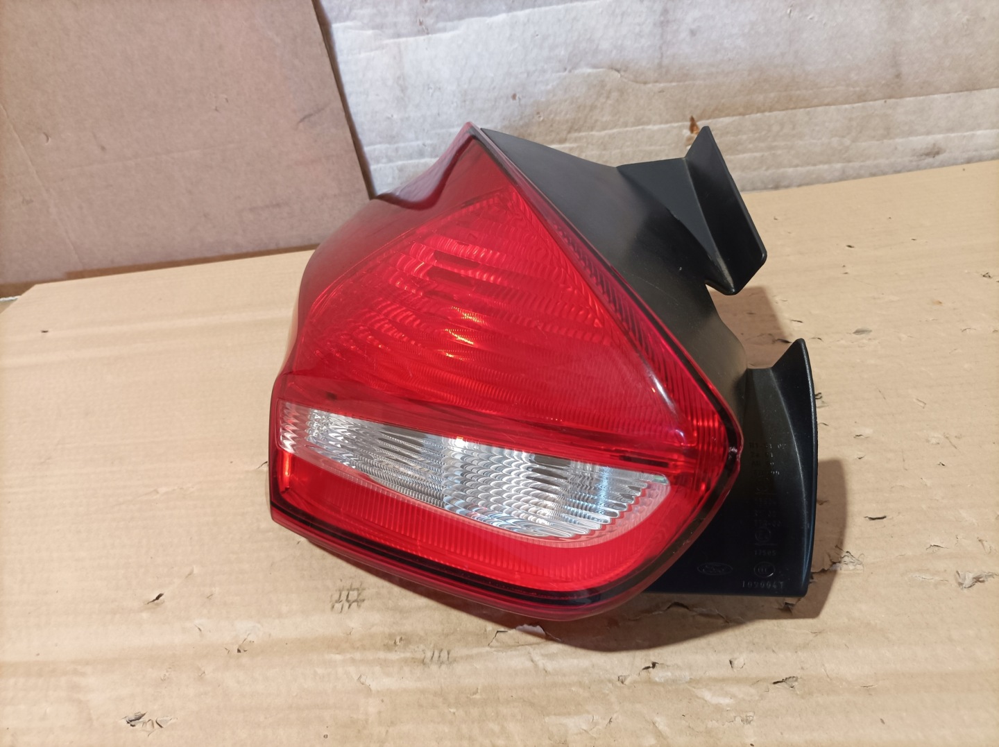 Ford Focus III Mk3 Rückleuchte F1EB13405BC Rearlamp - Thumbnail 1