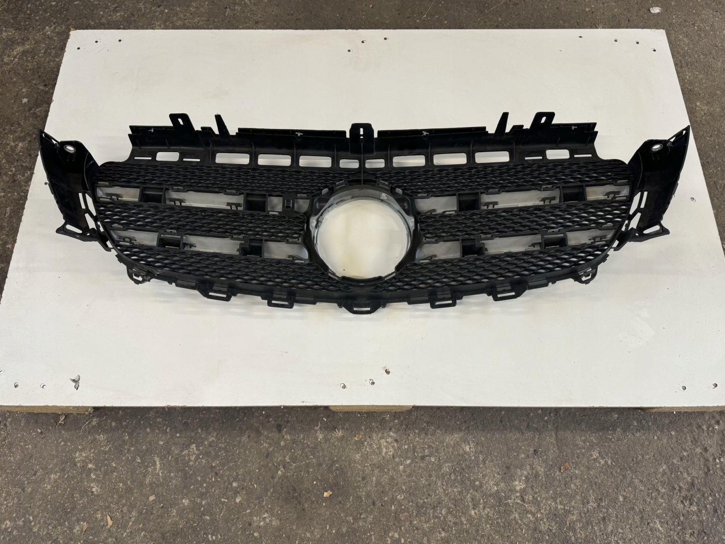 Mercedes-Benz E-Klasse W213 Kühlergrill FRONTGRILL Kühlergitter A2138880123 - Thumbnail 5
