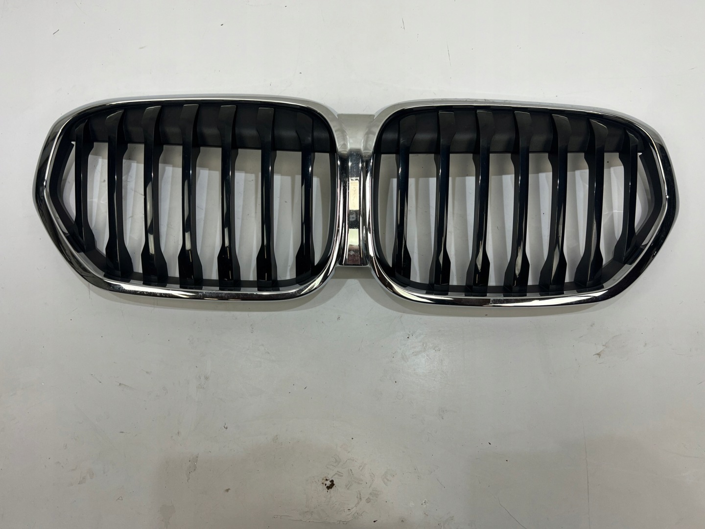 BMW X1 F48 Kühlergrill FRONTGRILL Kühlergitter 5113185 - Thumbnail 1