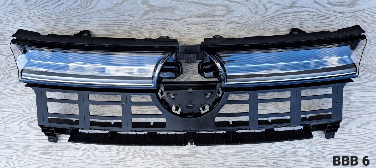 VW Transporter T7 Kühlergrill FRONTGRILL Kühlergitter 7T0807381D - Thumbnail 1