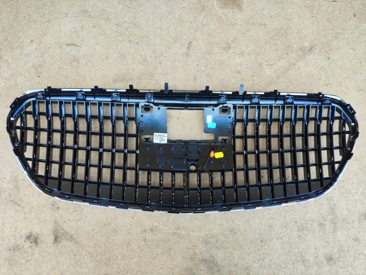 Mercedes-Benz Maybach W240 Kühlergrill FRONTGRILL Kühlergitter A2238804500 - Thumbnail 2