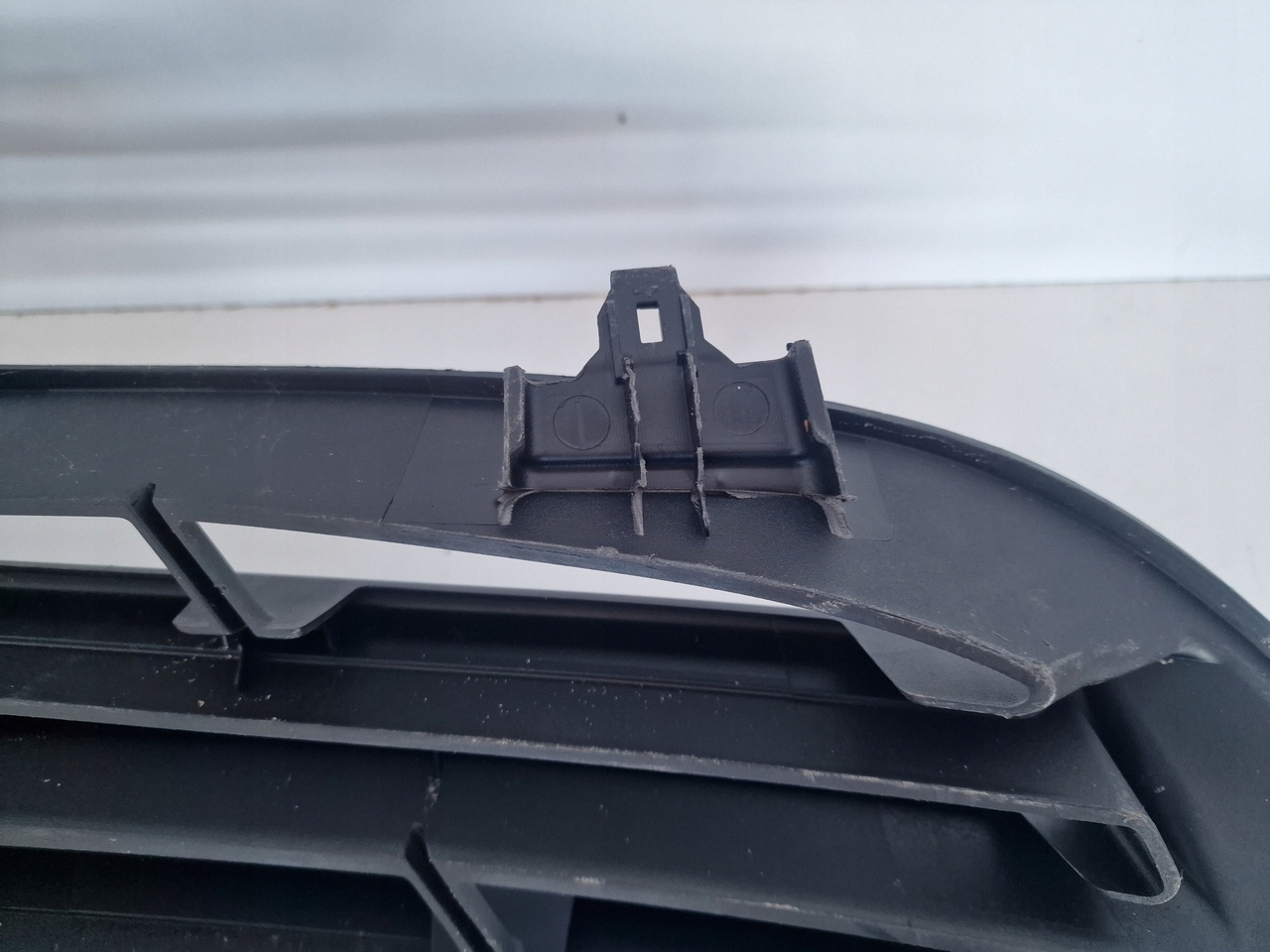 Renault Trafic L Kühlergrill FRONTGRILL Kühlergitter 623108673R - Thumbnail 5