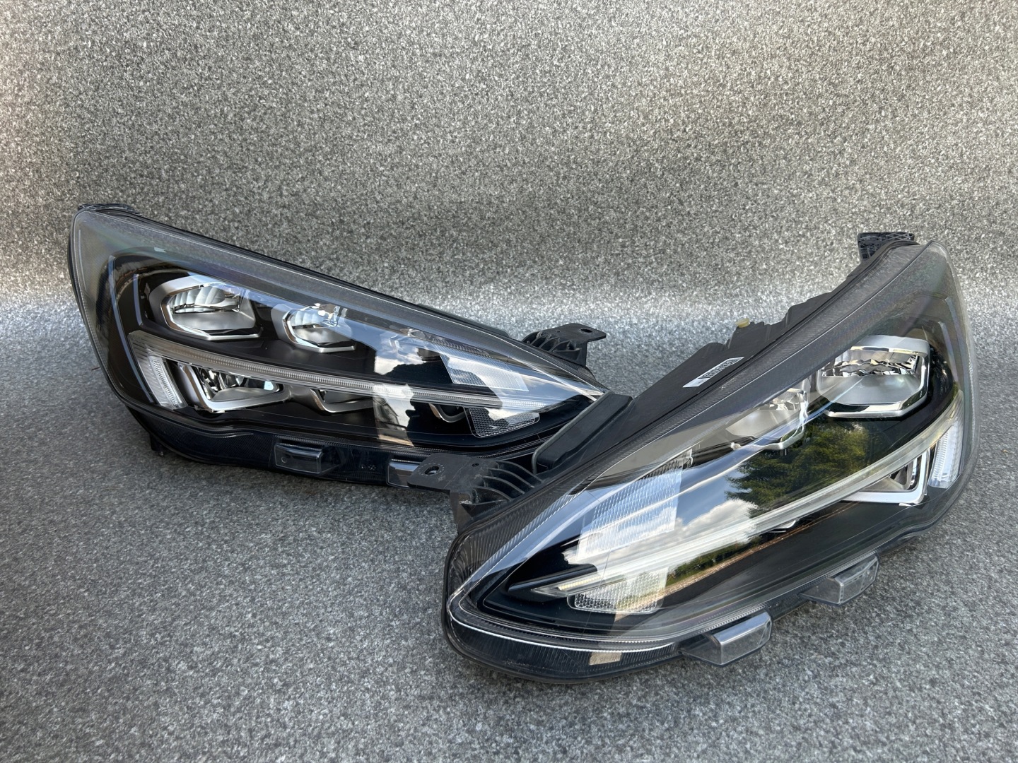 Frontscheinwerfer Ford Focus IV Mk4 13E014CEDAMTA LED Links Headlight - Thumbnail 1