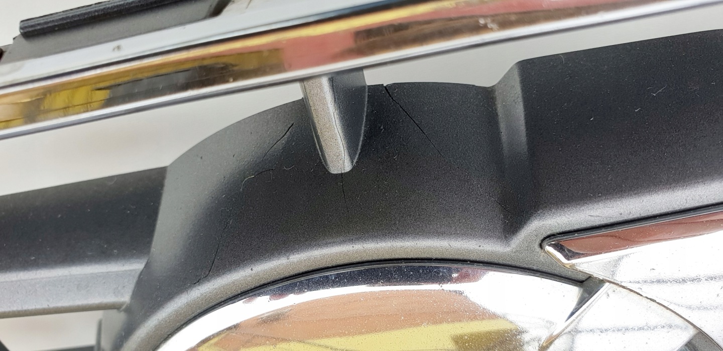 Volvo S60/V60 S60 Kühlergrill FRONTGRILL Kühlergitter 31323099 - Thumbnail 10
