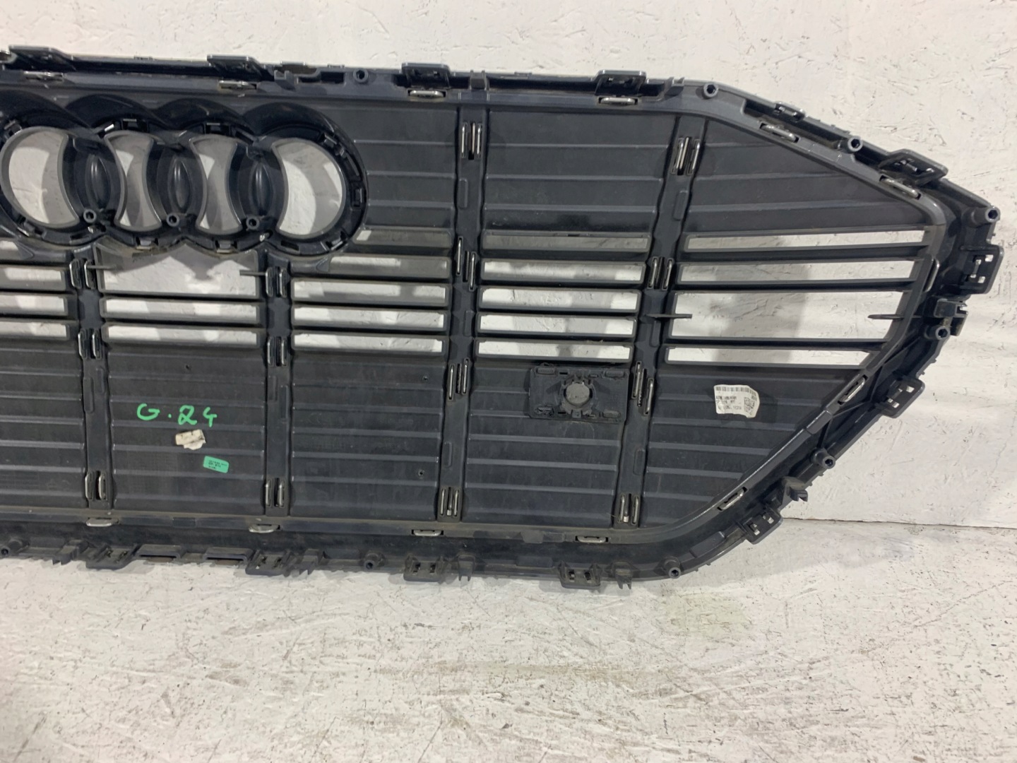 Audi e-tron Kühlergrill FRONTGRILL Kühlergitter 4KE853651 - Thumbnail 10