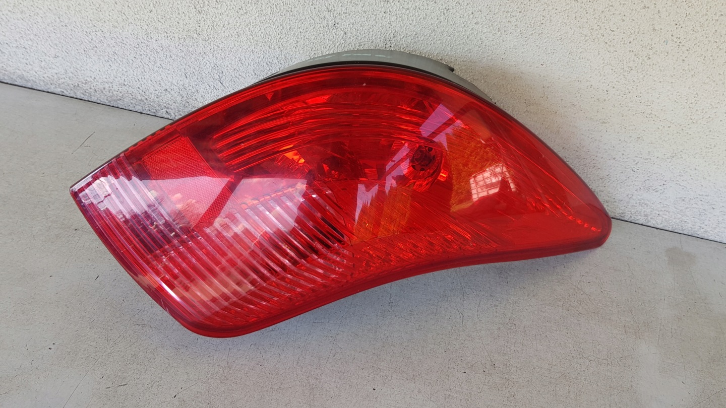 Peugeot 308 F Rückleuchte Rearlamp - Thumbnail 1