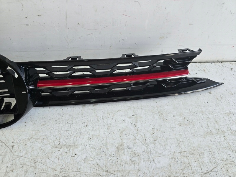 VW Polo 2G0 Kühlergrill FRONTGRILL Kühlergitter 2G0853651AG - Thumbnail 3