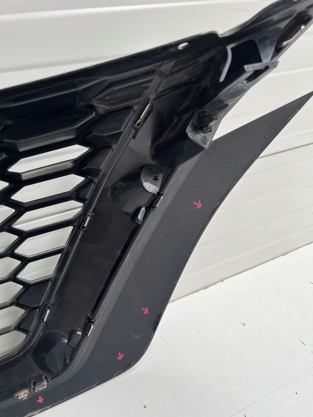 Nissan Juke F16 Kühlergrill FRONTGRILL Kühlergitter 623106PA0B - Thumbnail 11
