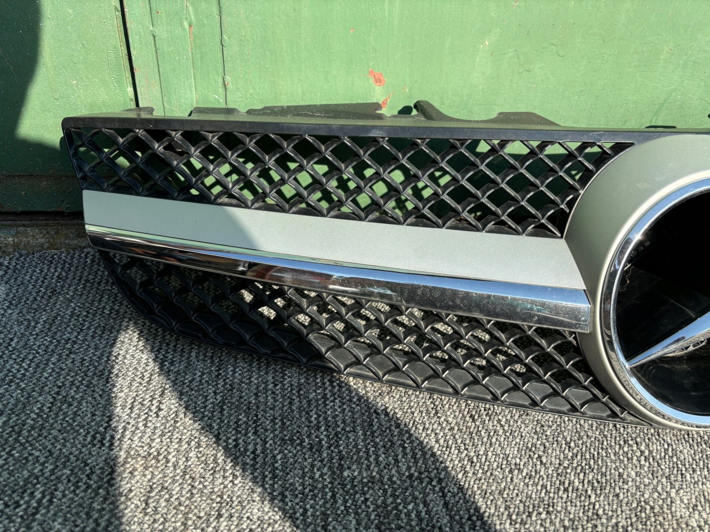 Mercedes-Benz SL-Klasse W230 Kühlergrill FRONTGRILL Kühlergitter A2308802283 - Thumbnail 2