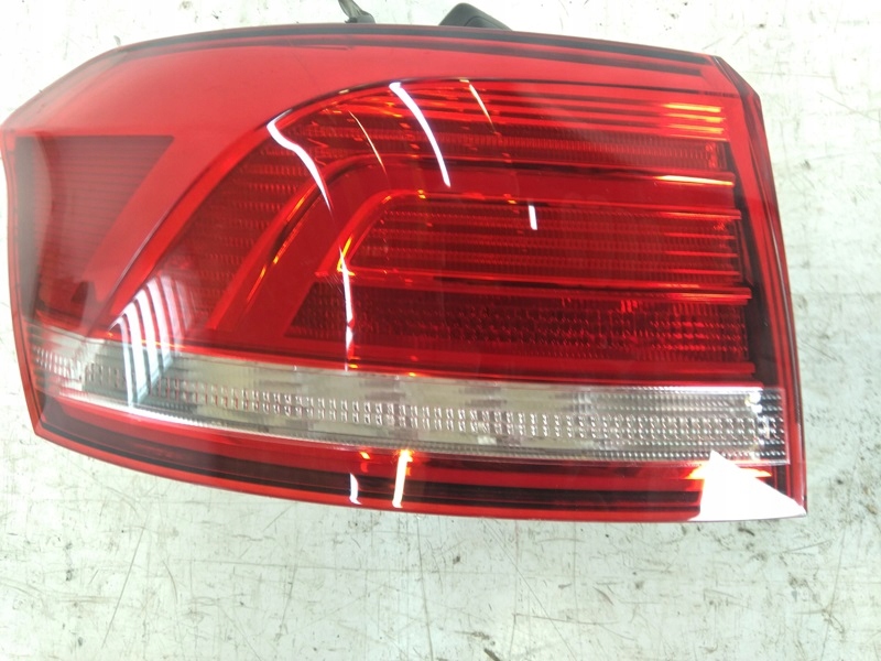 VW Passat B8 Rückleuchte Rearlamp - Thumbnail 1