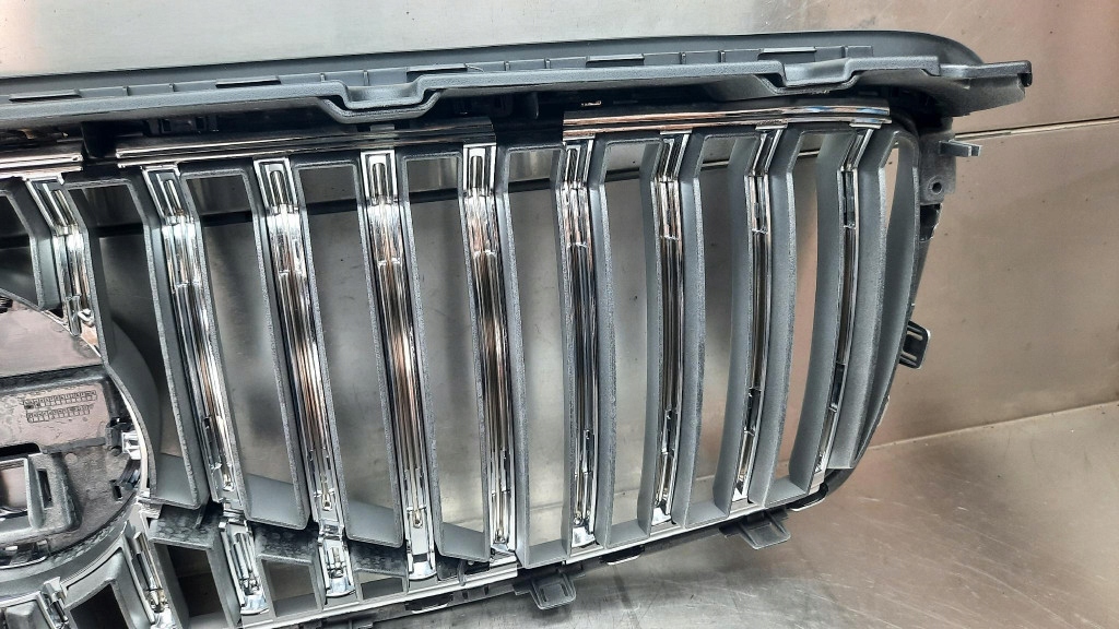 Volvo XC90 Kühlergrill FRONTGRILL Kühlergitter 32365373 - Thumbnail 11