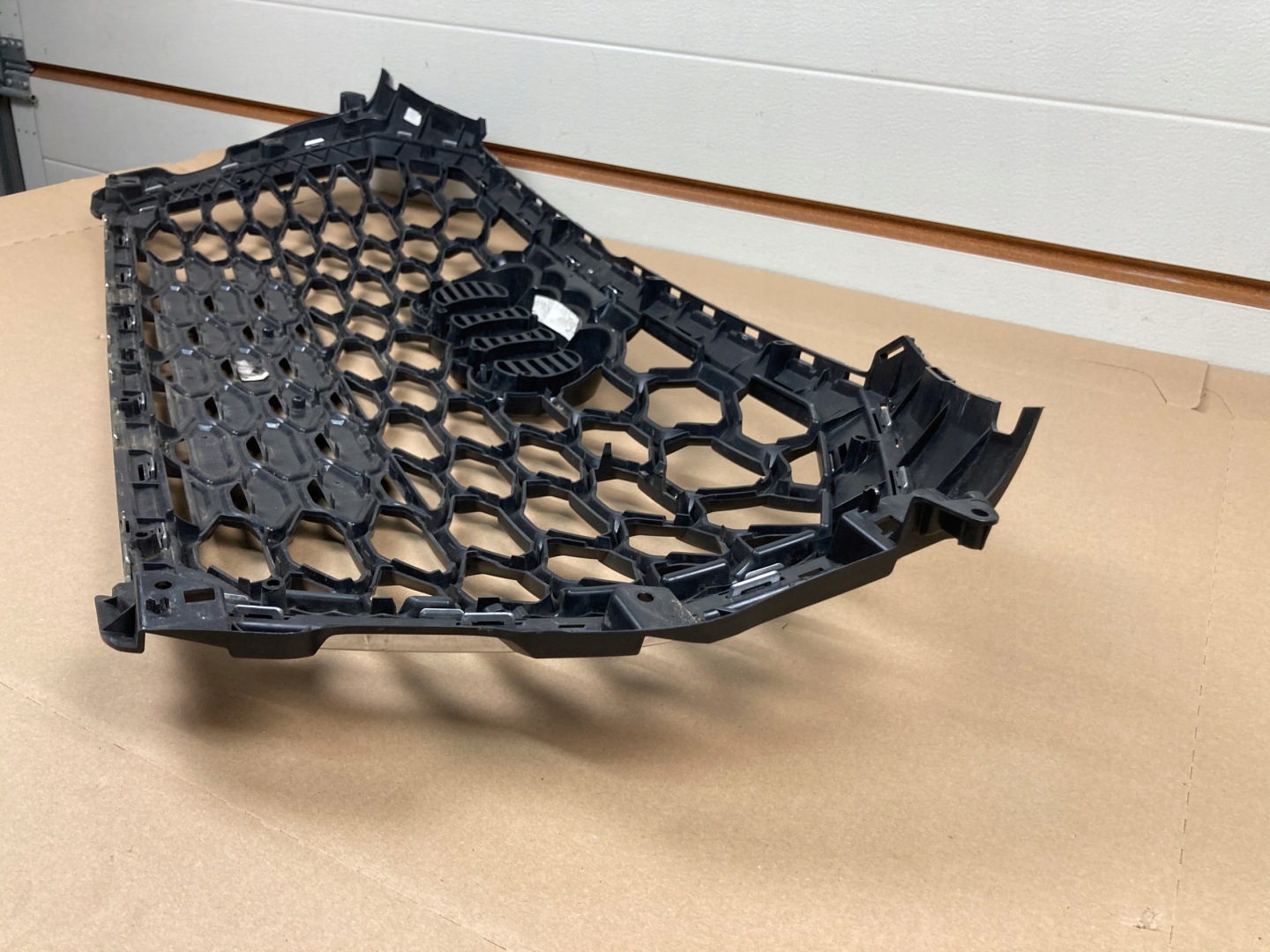 Audi Q3 Kühlergrill FRONTGRILL Kühlergitter 83F853651CG - Thumbnail 11