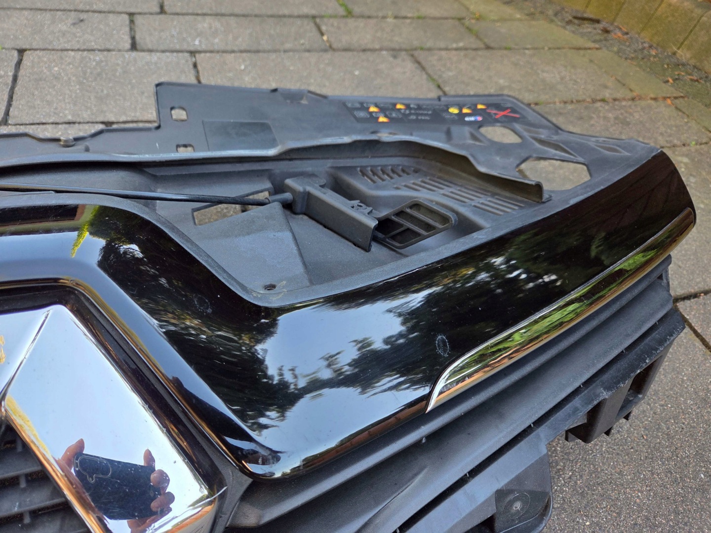 Renault Clio X98 Kühlergrill FRONTGRILL Kühlergitter 622561012R - Thumbnail 11