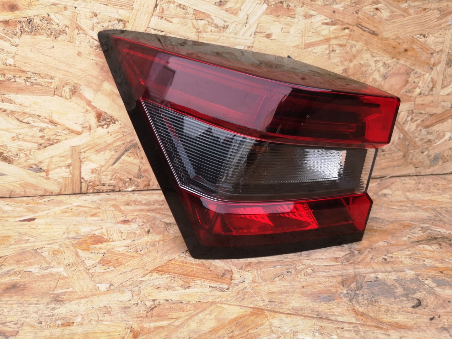 Nissan Juke F15 Rückleuchte 265556PA0A Rearlamp - Thumbnail 1