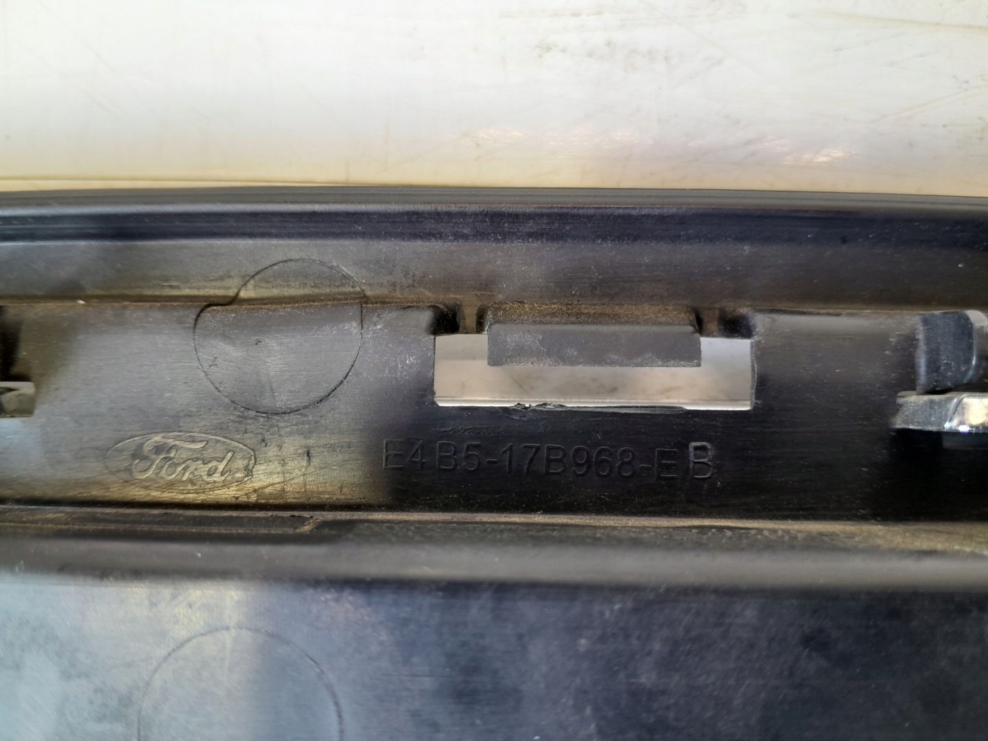 Ford Ka III KAF Mk3 Kühlergrill FRONTGRILL Kühlergitter E4B517B968EBL - Thumbnail 6