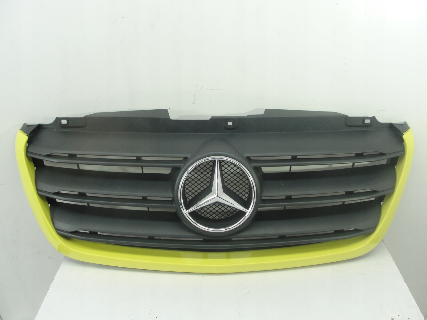 Mercedes-Benz Sprinter W910 Kühlergrill FRONTGRILL Kühlergitter A9108852800 - Thumbnail 1