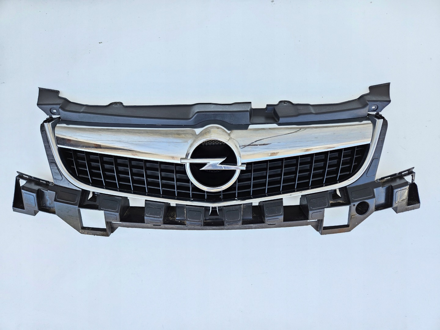 Opel Vectra Kühlergrill FRONTGRILL Kühlergitter 13260028 - Thumbnail 1