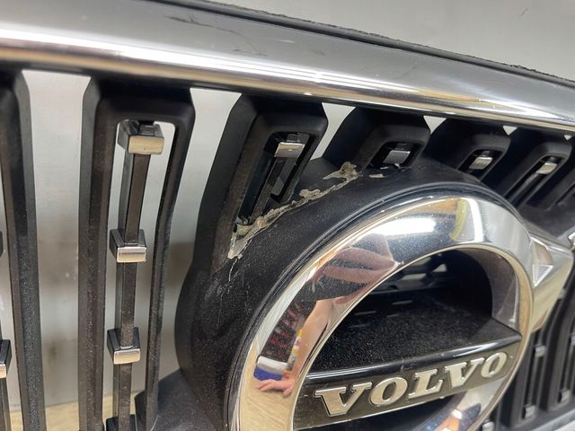 Volvo S60/V60 V60 Kühlergrill FRONTGRILL Kühlergitter 32132230 - Thumbnail 4
