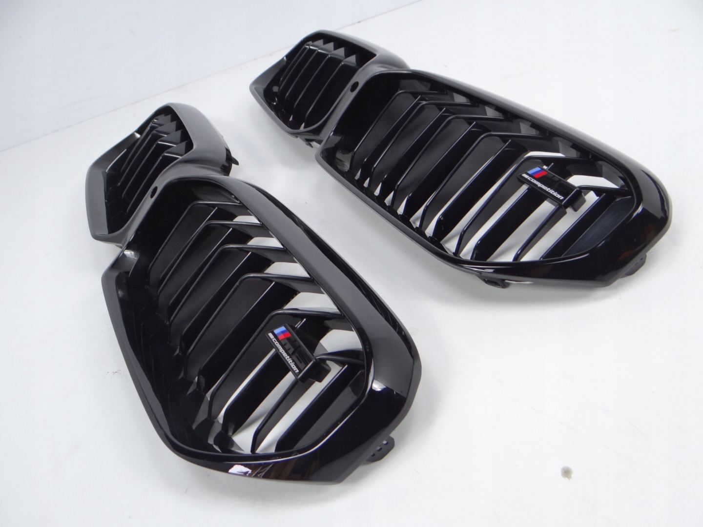 BMW 5 F90 Kühlergrill FRONTGRILL Kühlergitter 5113185 - Thumbnail 2