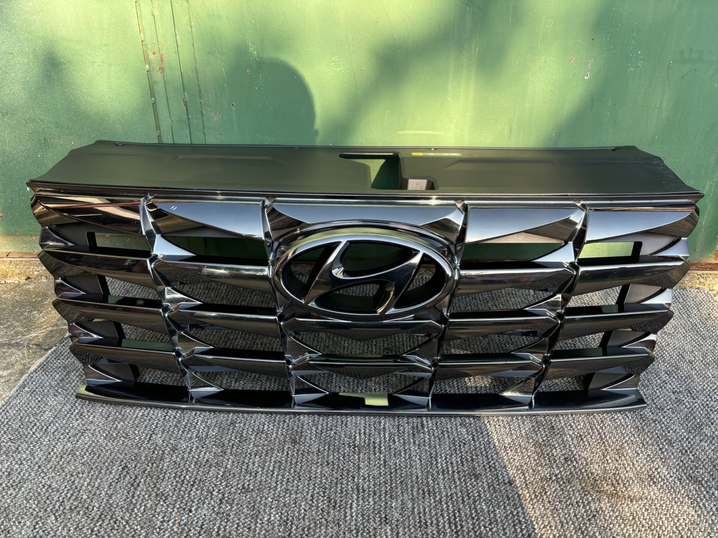 Hyundai Tucson NX4E Kühlergrill FRONTGRILL Kühlergitter 86390N7000 - Thumbnail 1