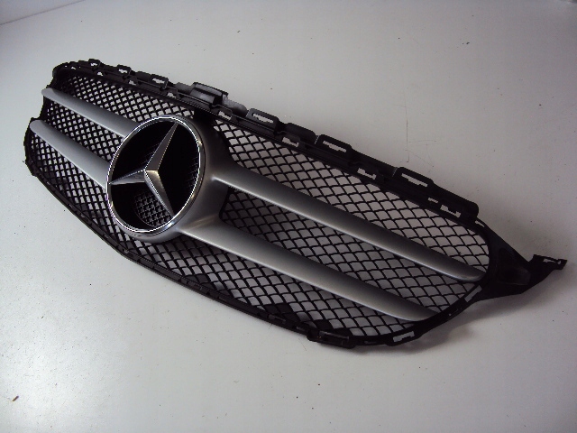 Mercedes-Benz C-Klasse W205 Kühlergrill FRONTGRILL Kühlergitter A2058800783 - Thumbnail 1