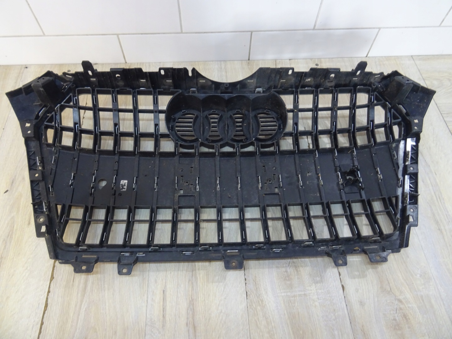 Audi A4 B9 Kühlergrill FRONTGRILL Kühlergitter 8W0853651RL - Thumbnail 10