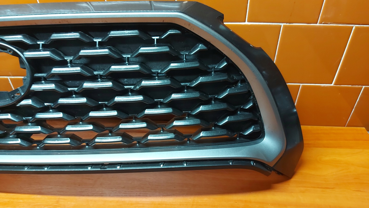 Toyota Corolla E170 Kühlergrill FRONTGRILL Kühlergitter 5310016010 - Thumbnail 2