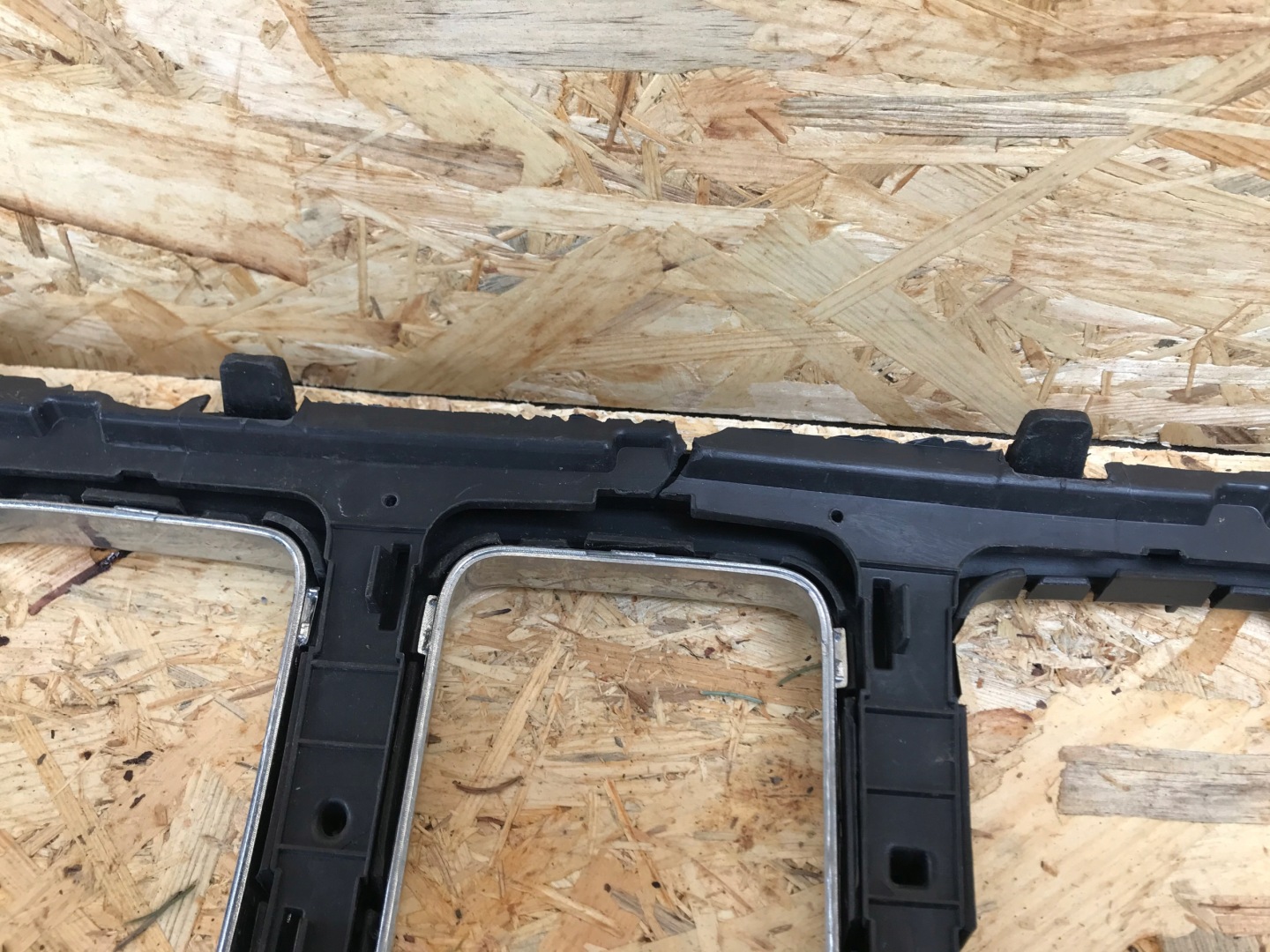 Jeep Cherokee J Kühlergrill FRONTGRILL Kühlergitter 1WL32TRMGR - Thumbnail 9