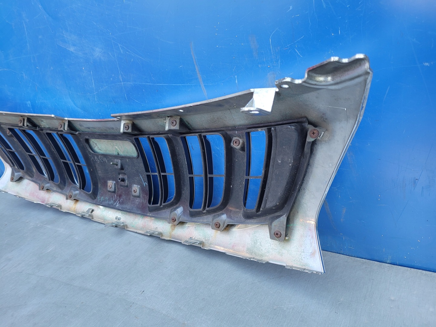 Mitsubishi L200 K60T Kühlergrill FRONTGRILL Kühlergitter 7450A952 - Thumbnail 10