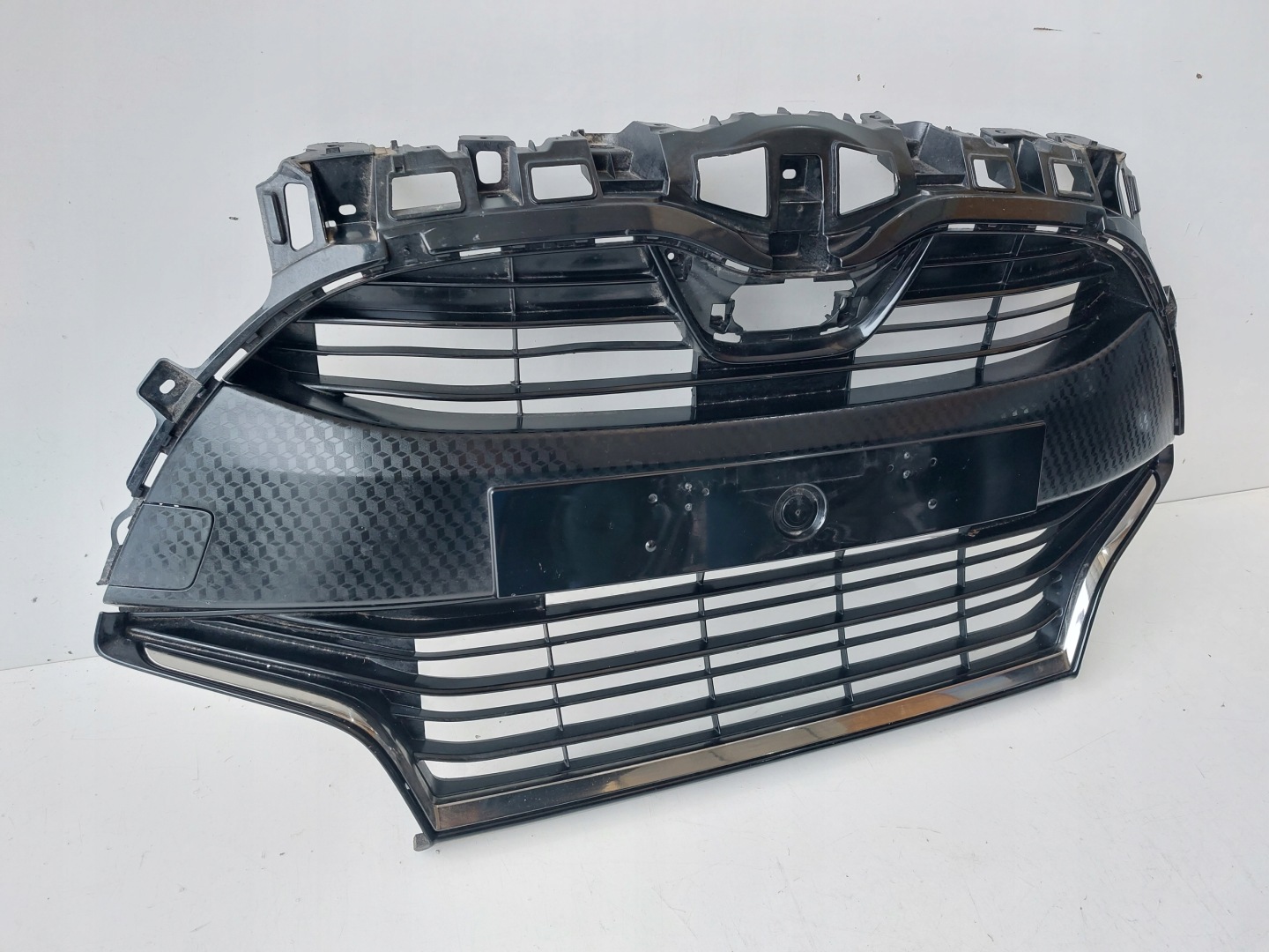 Toyota Yaris I P1 Kühlergrill FRONTGRILL Kühlergitter 53101K0010 - Thumbnail 3