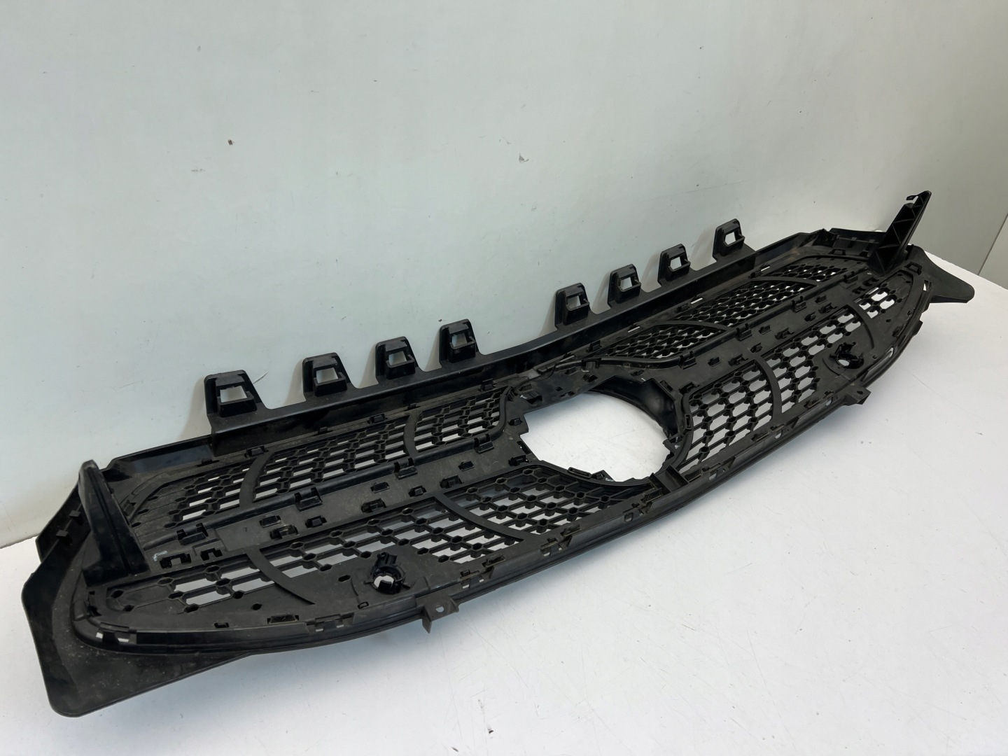 Mercedes-Benz CLA C118 Kühlergrill FRONTGRILL Kühlergitter A1188880000 - Thumbnail 7