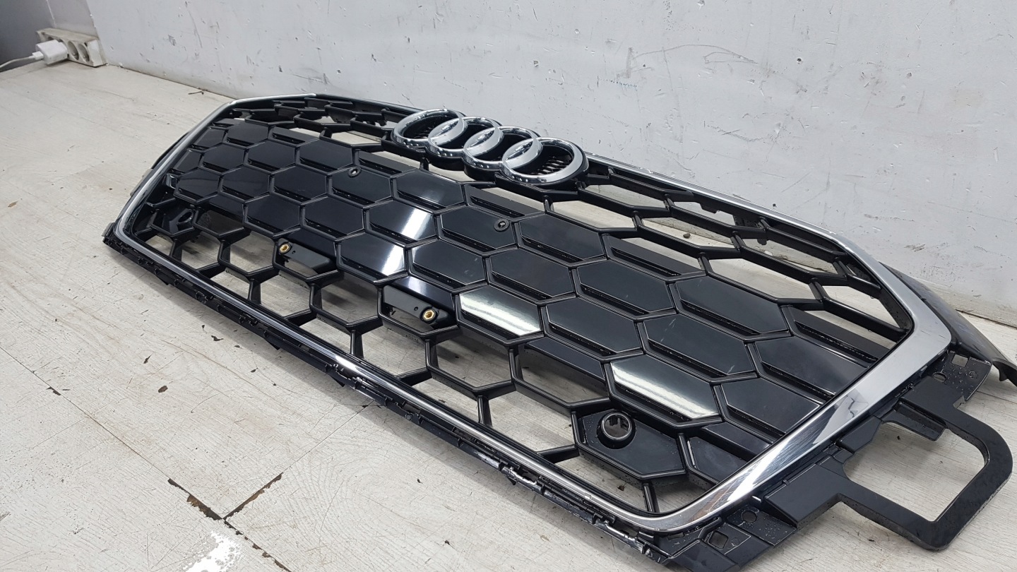 Audi 8W6 Kühlergrill FRONTGRILL Kühlergitter 8W6853355BL - Thumbnail 8