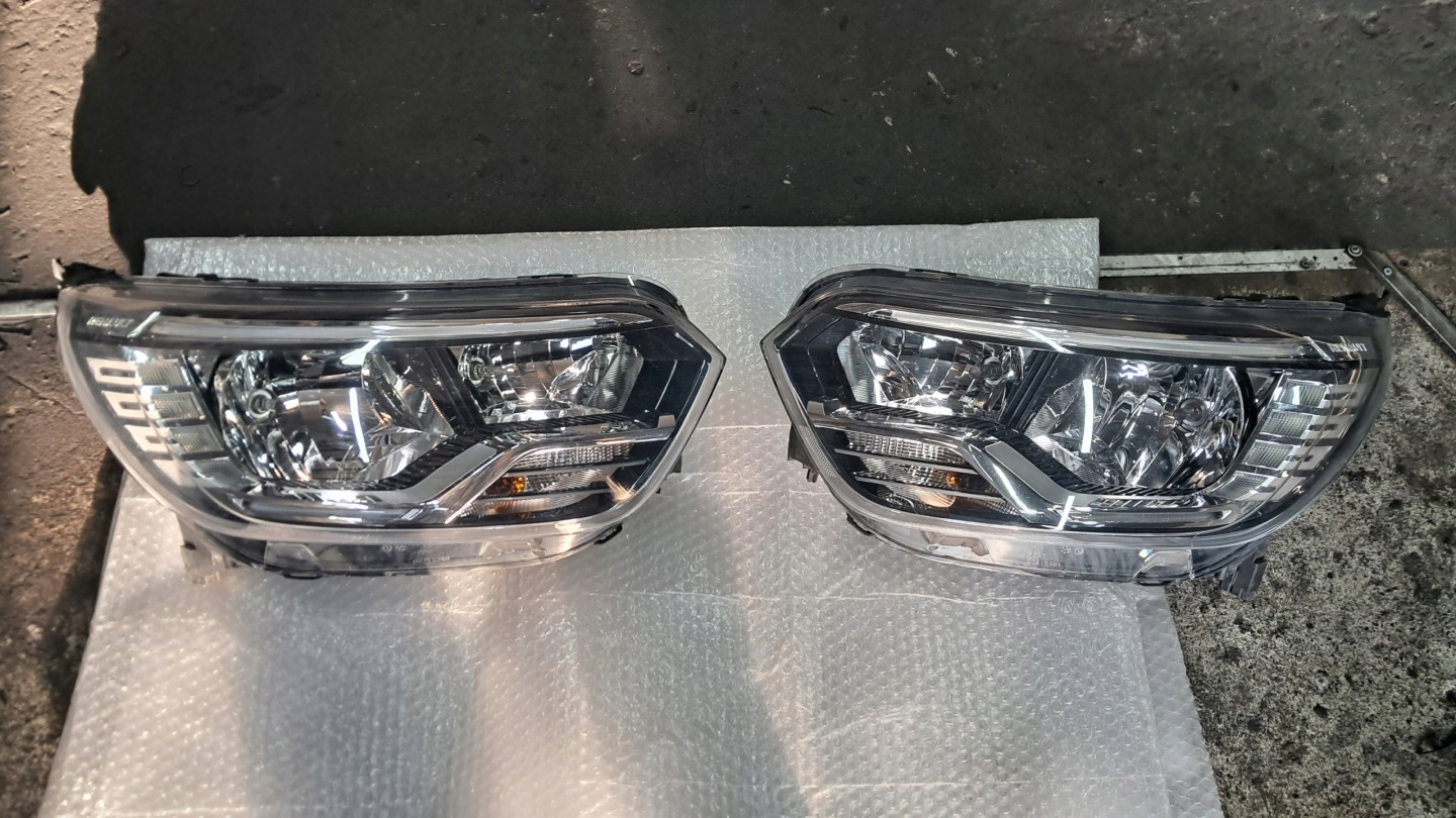 Frontscheinwerfer Renault Express RJK 260600331R LED Links Headlight - Thumbnail 1