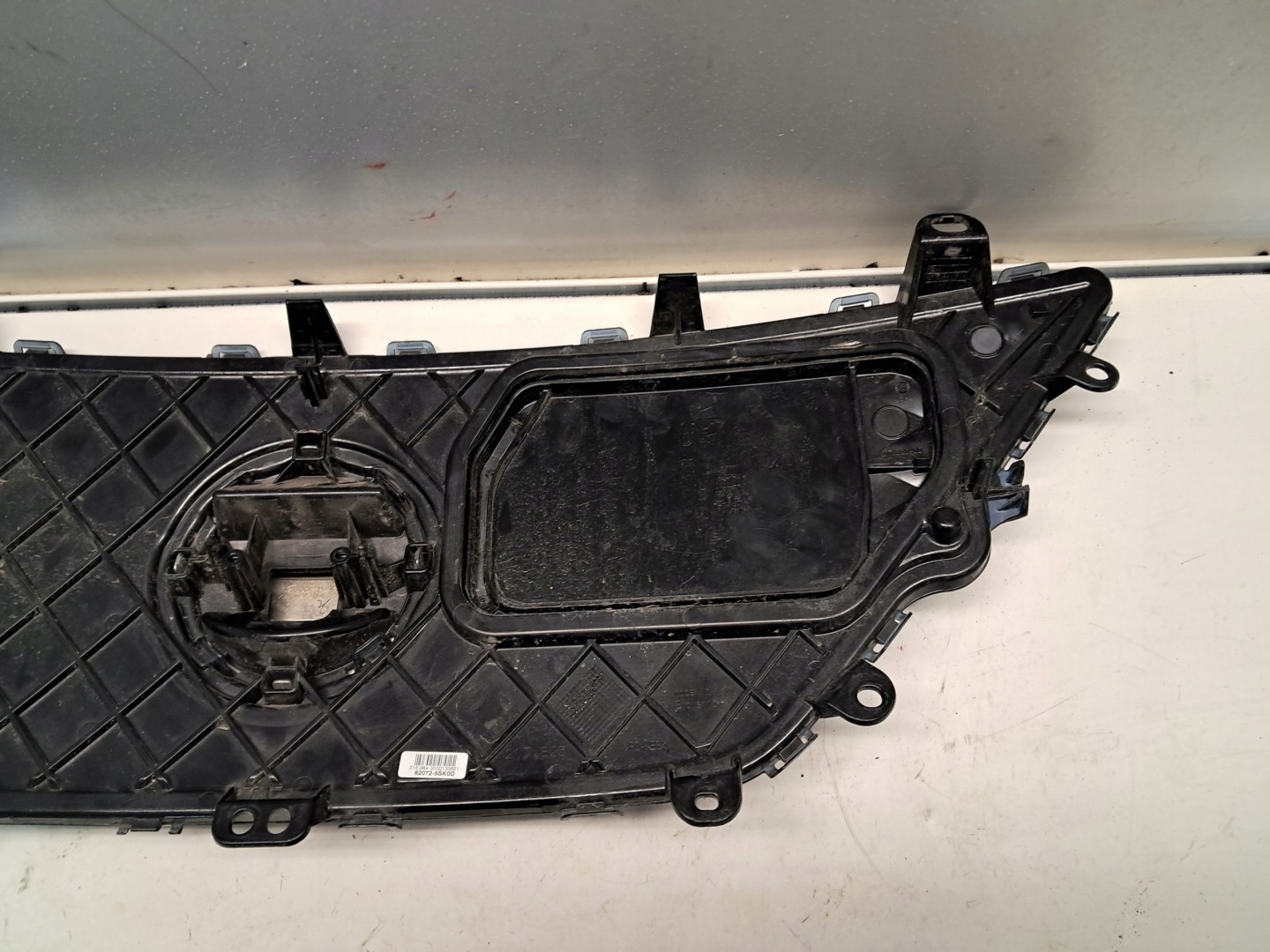 Nissan Leaf ZE1 Kühlergrill FRONTGRILL Kühlergitter 620725SK0D - Thumbnail 12