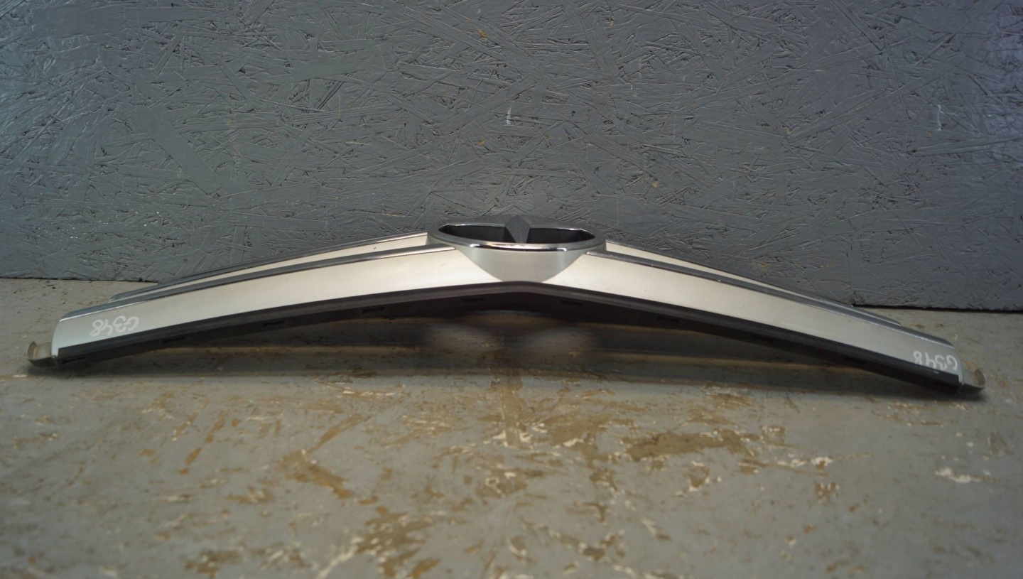 Mercedes-Benz C-Klasse W204 Kühlergrill FRONTGRILL Kühlergitter A2048800023 - Thumbnail 9