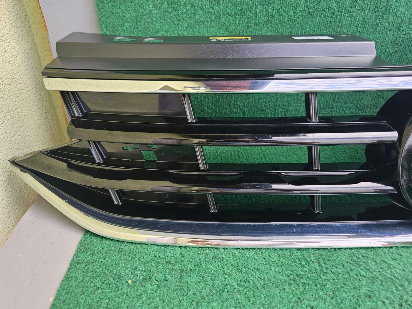VW Tiguan Kühlergrill FRONTGRILL Kühlergitter 5NA853651BF - Thumbnail 2