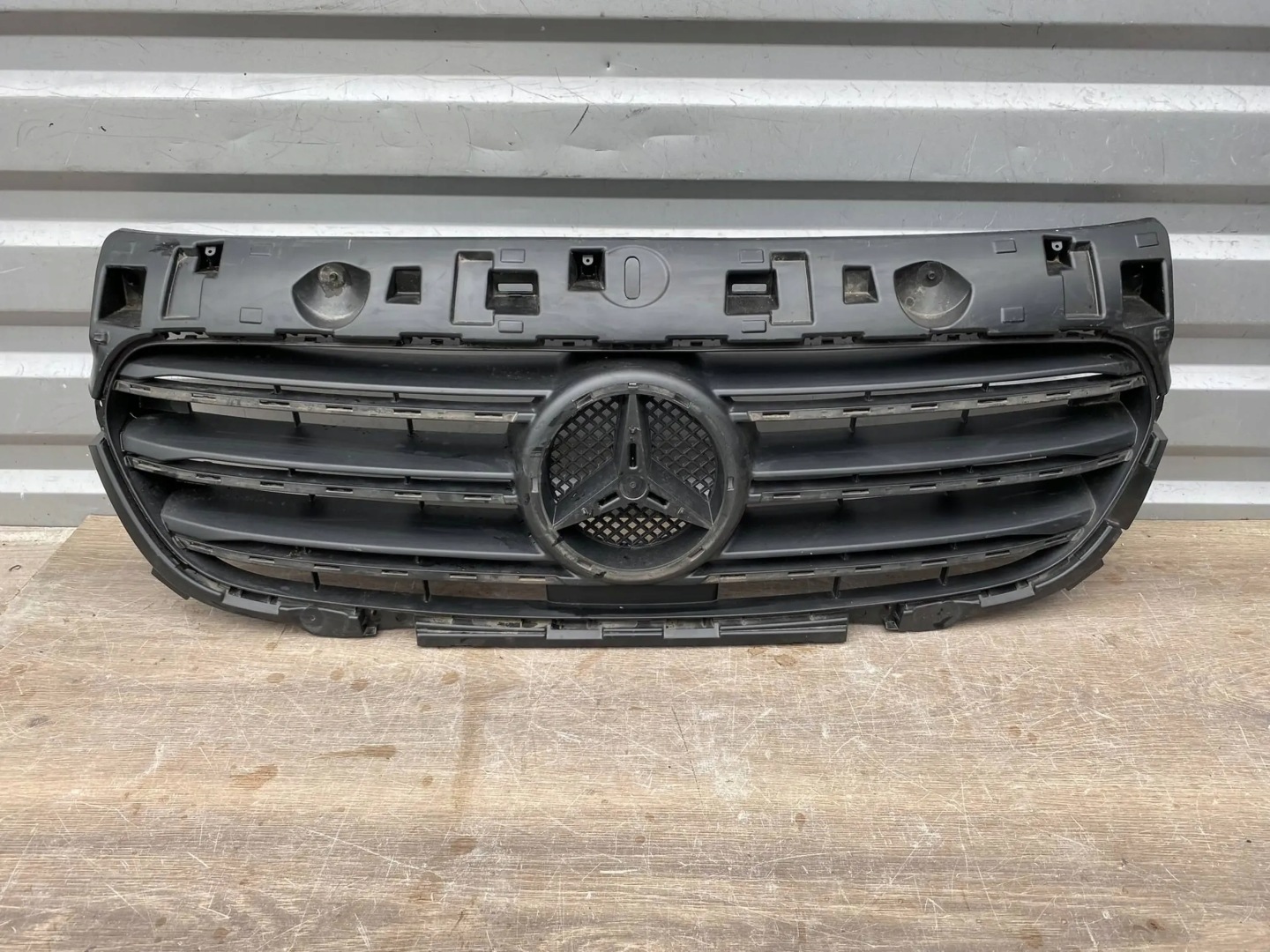 Mercedes-Benz Citan W420 Kühlergrill FRONTGRILL Kühlergitter A4205030100 - Thumbnail 1