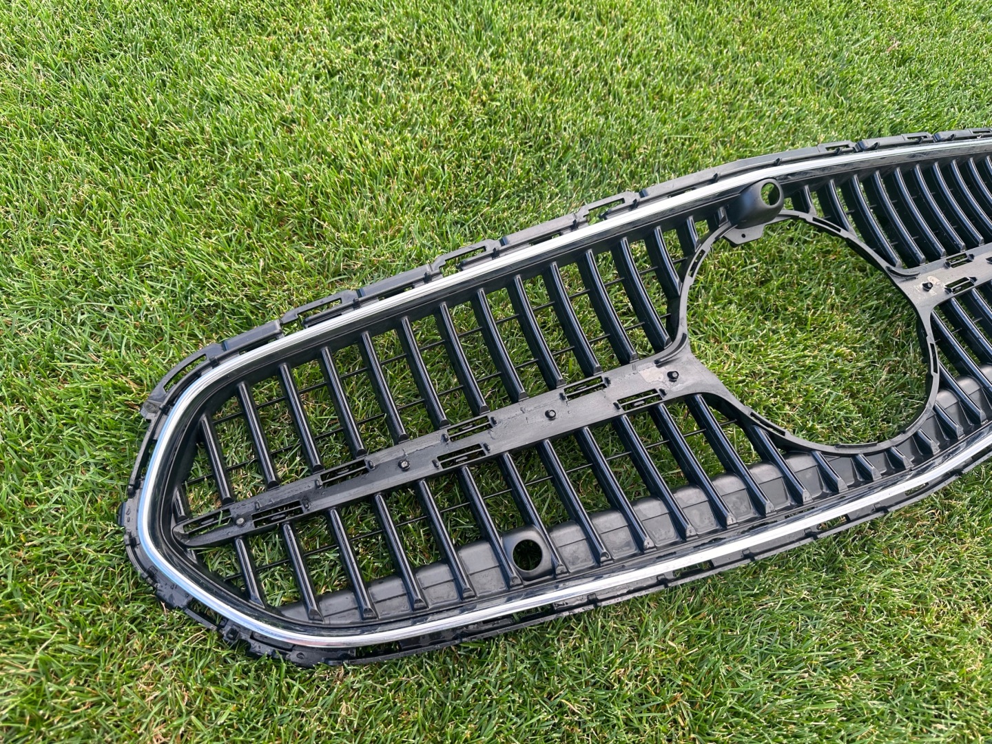 Mercedes-Benz C-Klasse W206 Kühlergrill FRONTGRILL Kühlergitter A2068883900 - Thumbnail 3