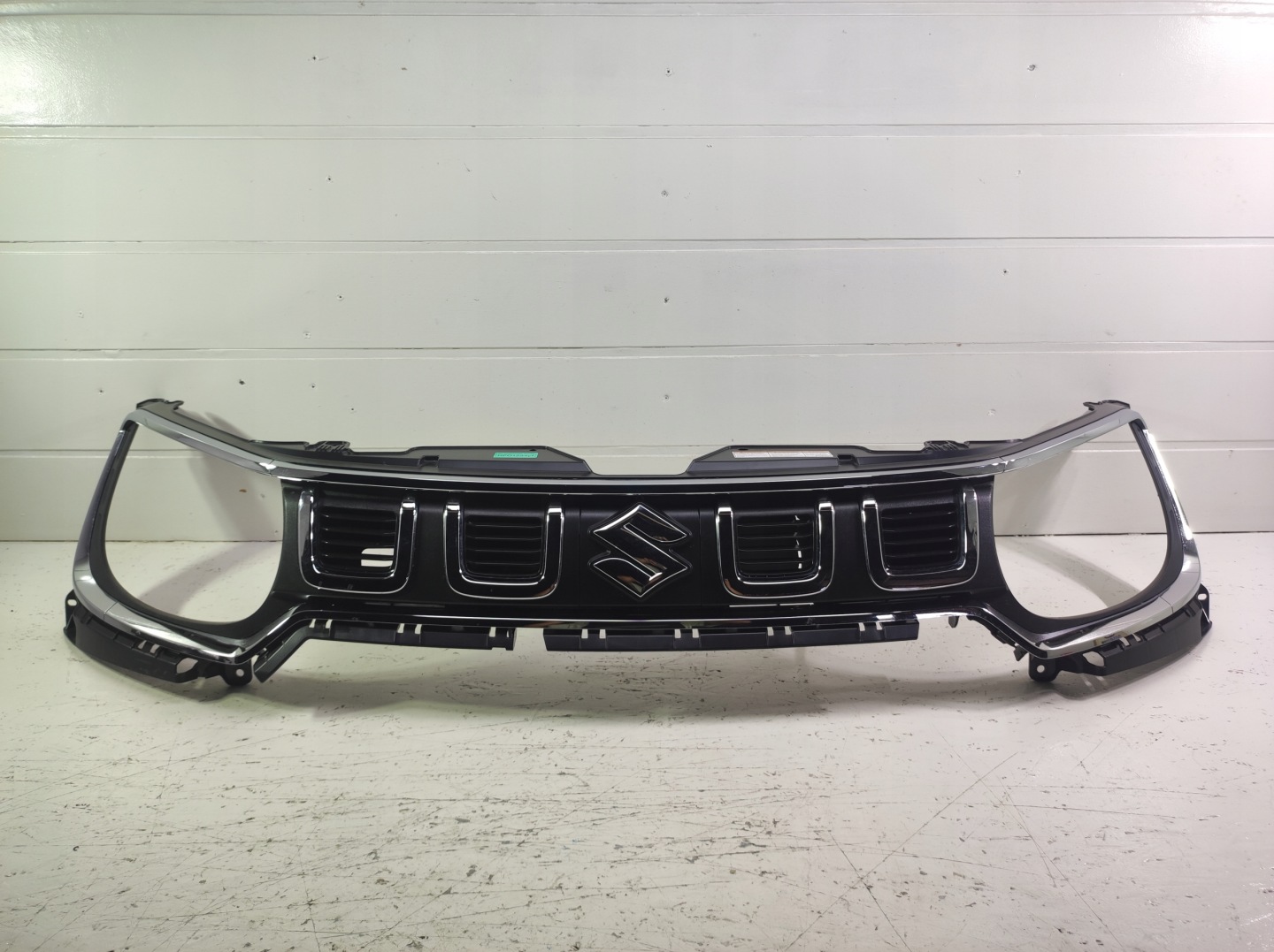 Suzuki Ignis I FH Kühlergrill FRONTGRILL Kühlergitter 7214173S07214 - Thumbnail 1