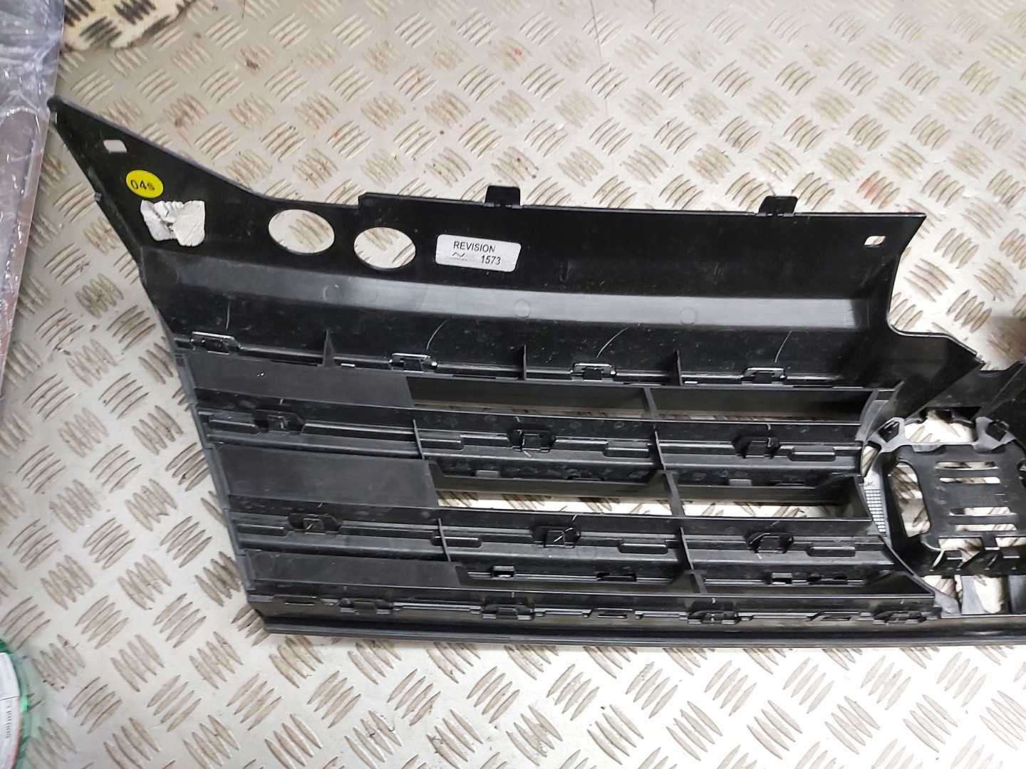 VW Tiguan Kühlergrill FRONTGRILL Kühlergitter 5NN853653B - Thumbnail 10