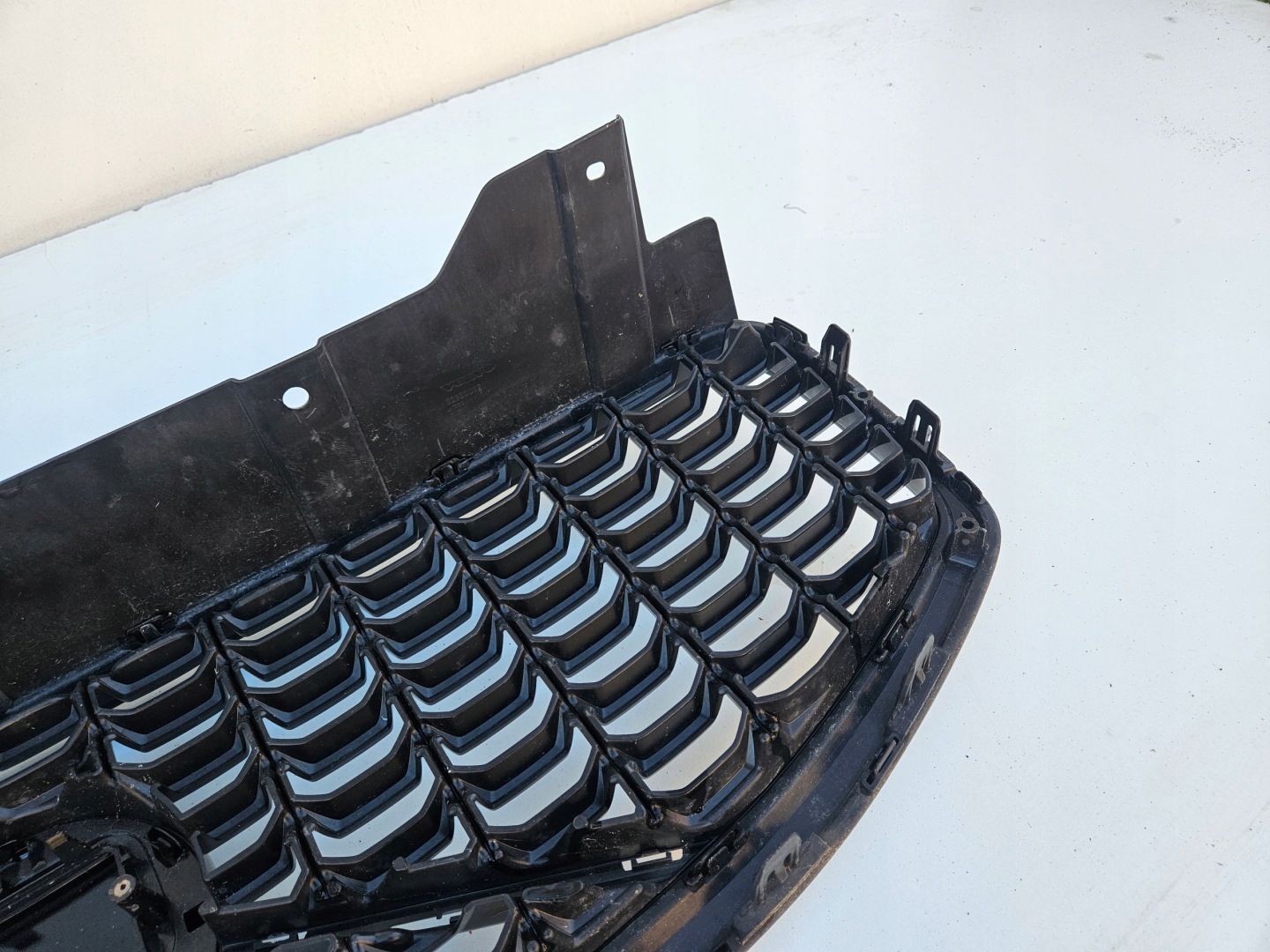 Volvo XC60 Kühlergrill FRONTGRILL Kühlergitter 32133812WA - Thumbnail 7