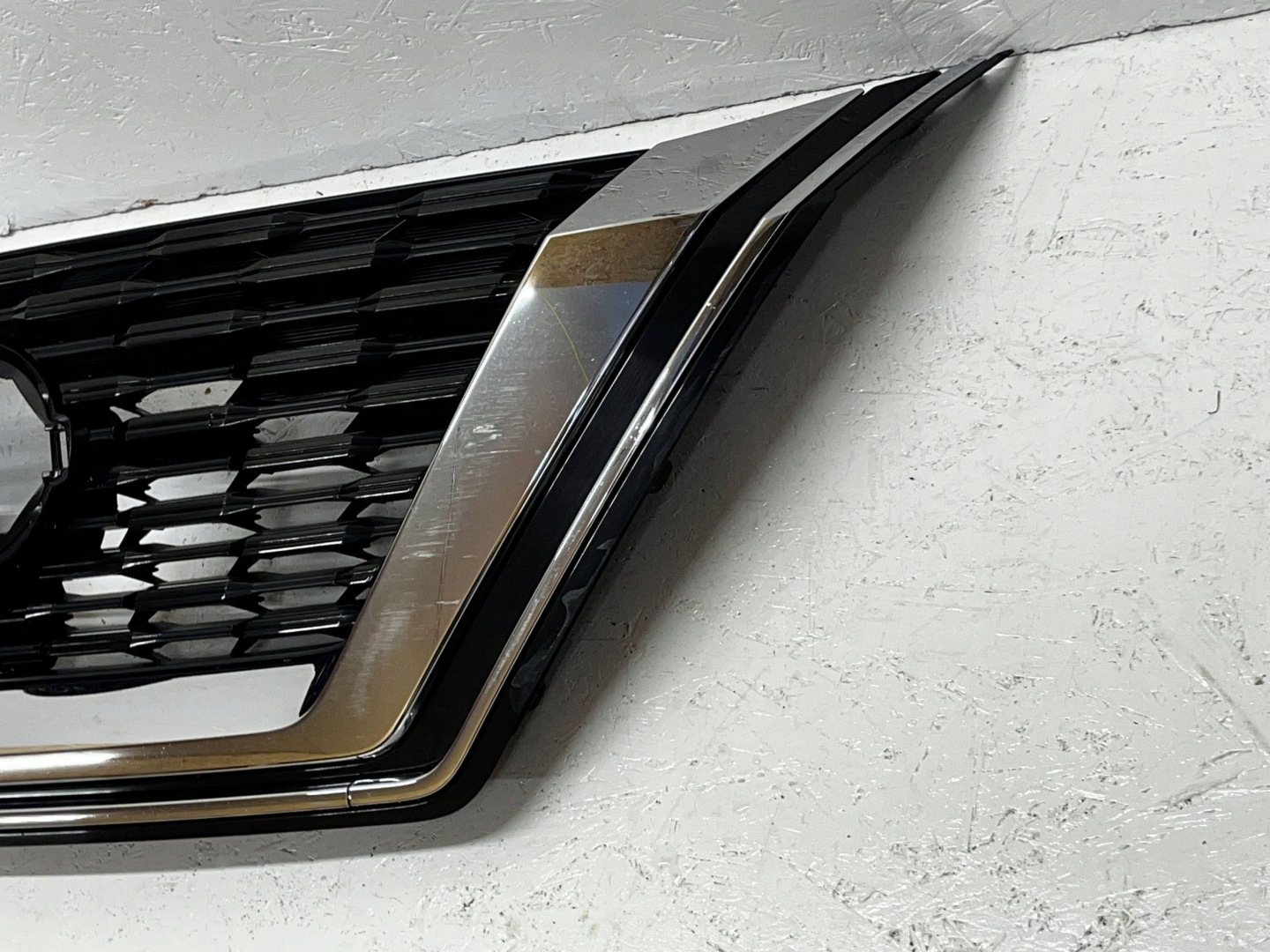 Nissan X-Trail T33 Kühlergrill FRONTGRILL Kühlergitter 623106RA0A - Thumbnail 6