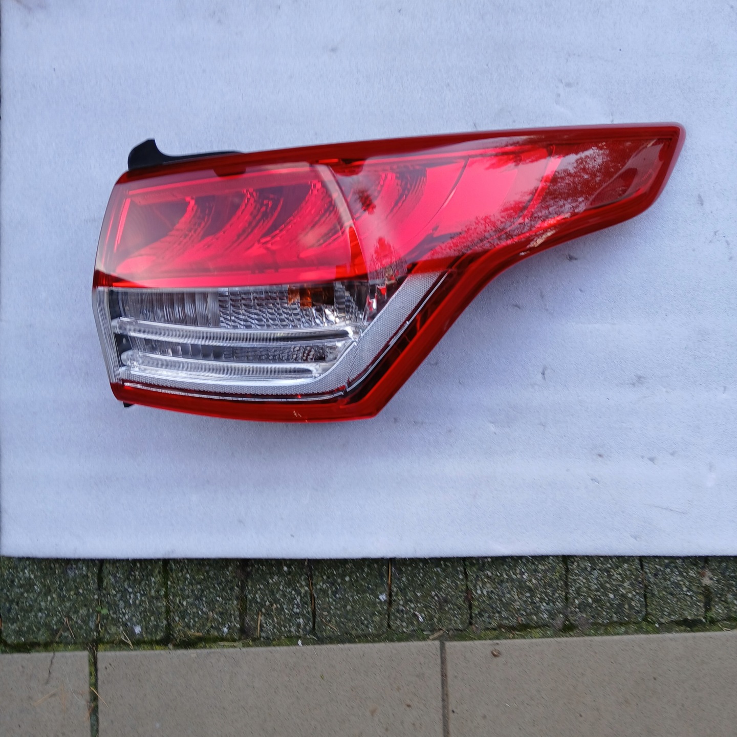Ford Kuga III Mk3 Rückleuchte GV4413405BH Rearlamp - Thumbnail 1