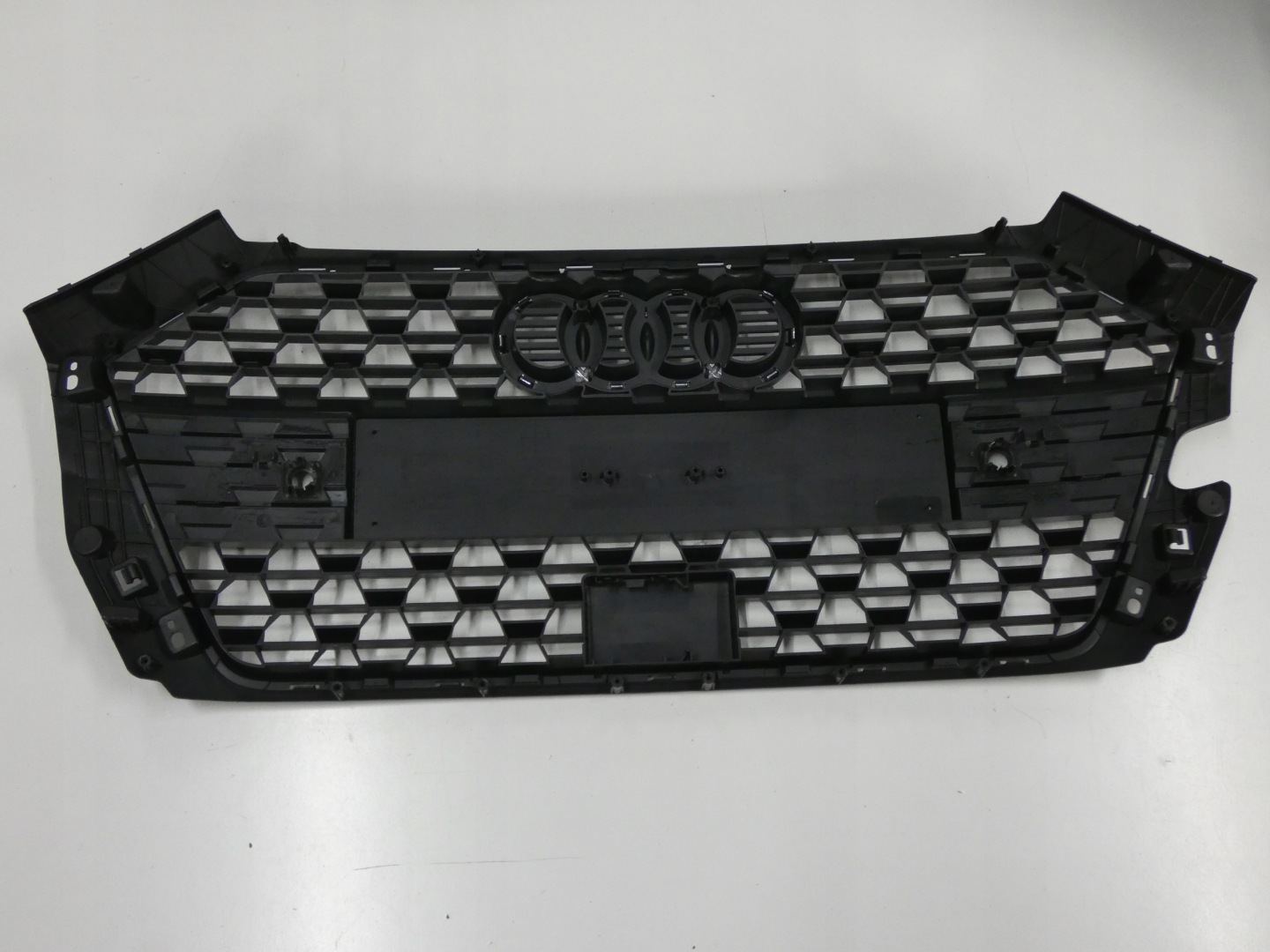 Audi A1 82A Kühlergrill FRONTGRILL Kühlergitter 82A853653A - Thumbnail 4